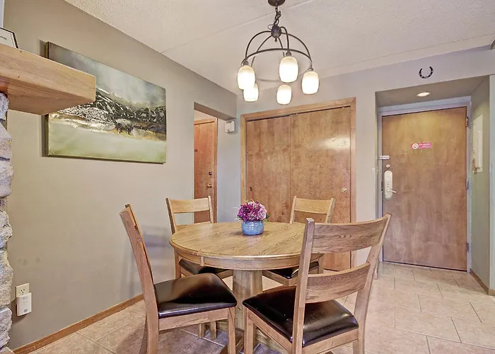 Apartment Vs367 Village Square Pet Friendly 1br 1ba *