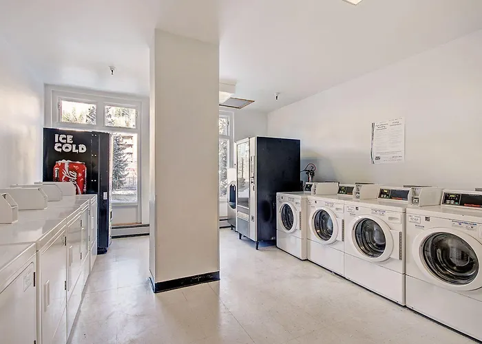Apartment Vs367 Village Square Pet Friendly 1br 1ba *